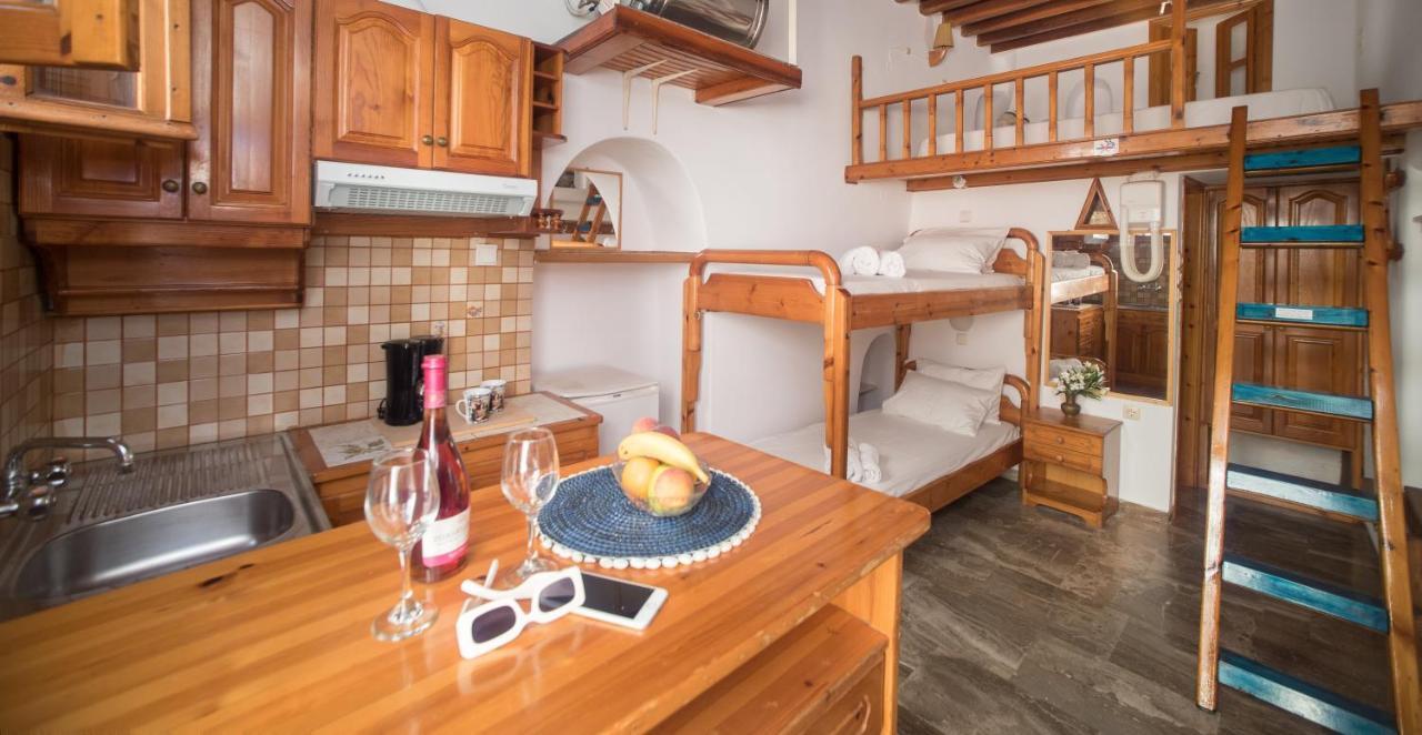 Bright & Relaxing Loft With Attic Room In The Heart Of Mykonos City Mykonos Town Exteriör bild