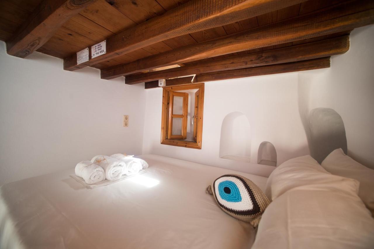 Bright & Relaxing Loft With Attic Room In The Heart Of Mykonos City Mykonos Town Exteriör bild