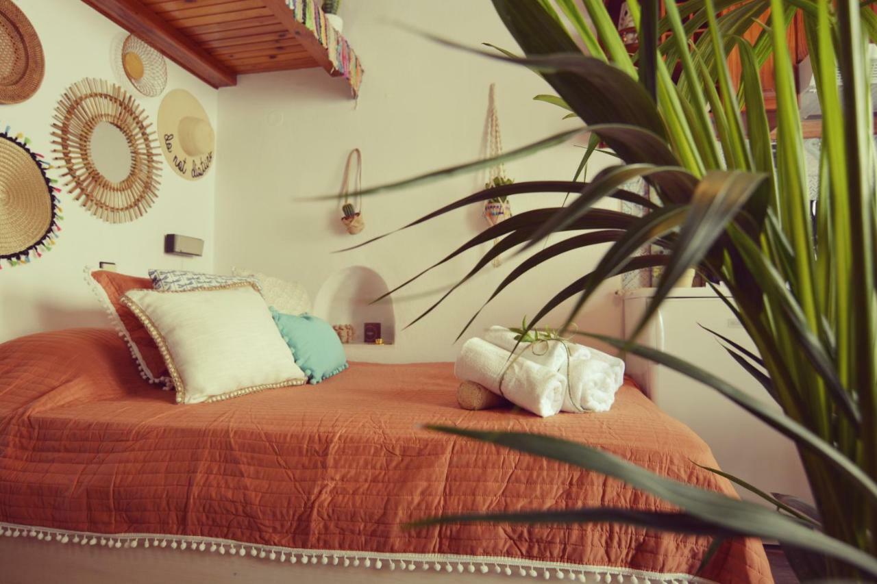 Bright & Relaxing Loft With Attic Room In The Heart Of Mykonos City Mykonos Town Exteriör bild